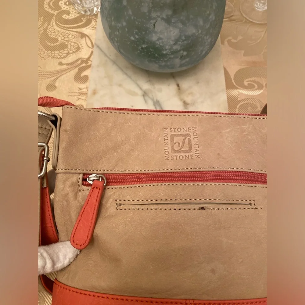 Stone Mountain leather beige and pink leather